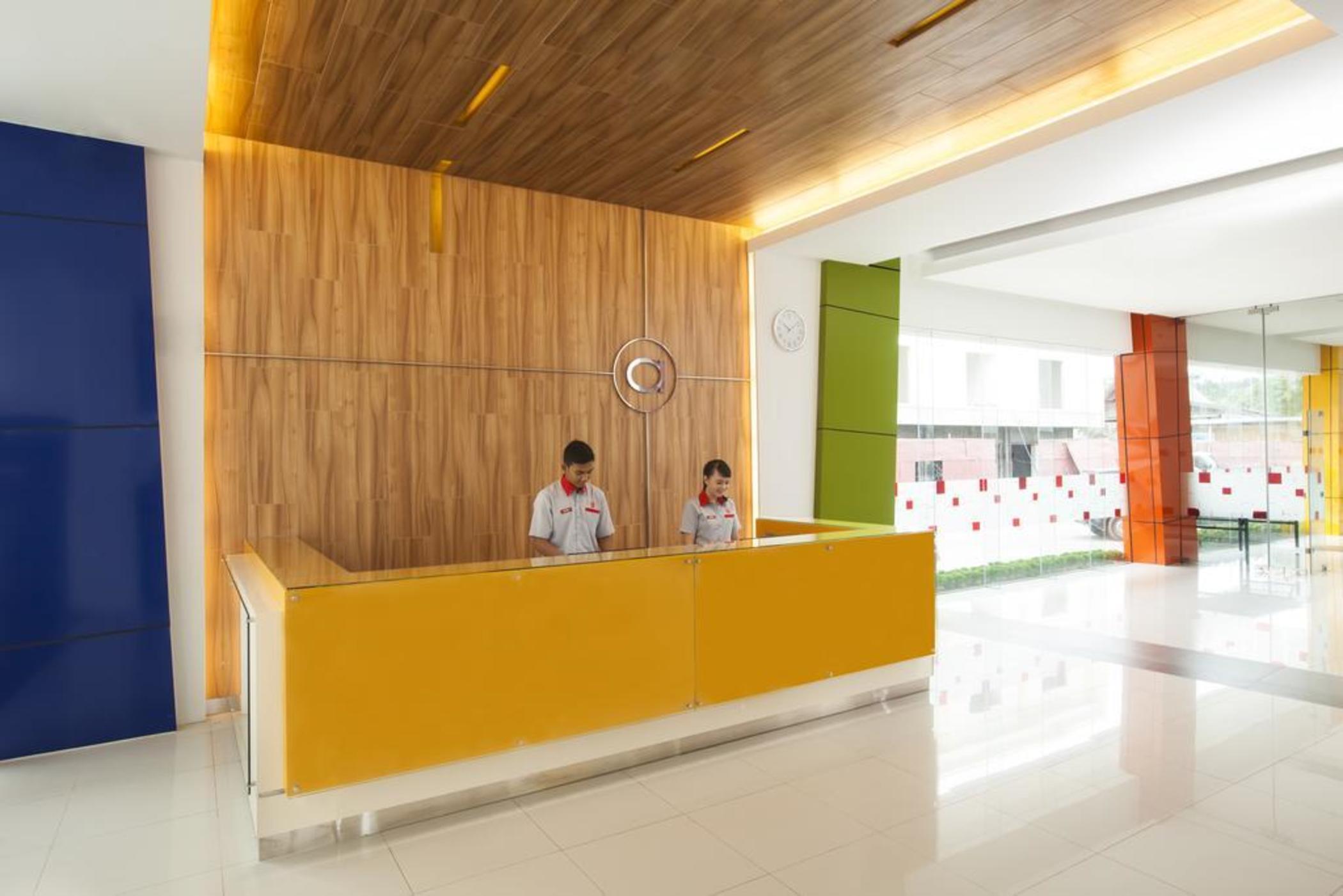 Amaris Hotel Samarinda Exteriör bild