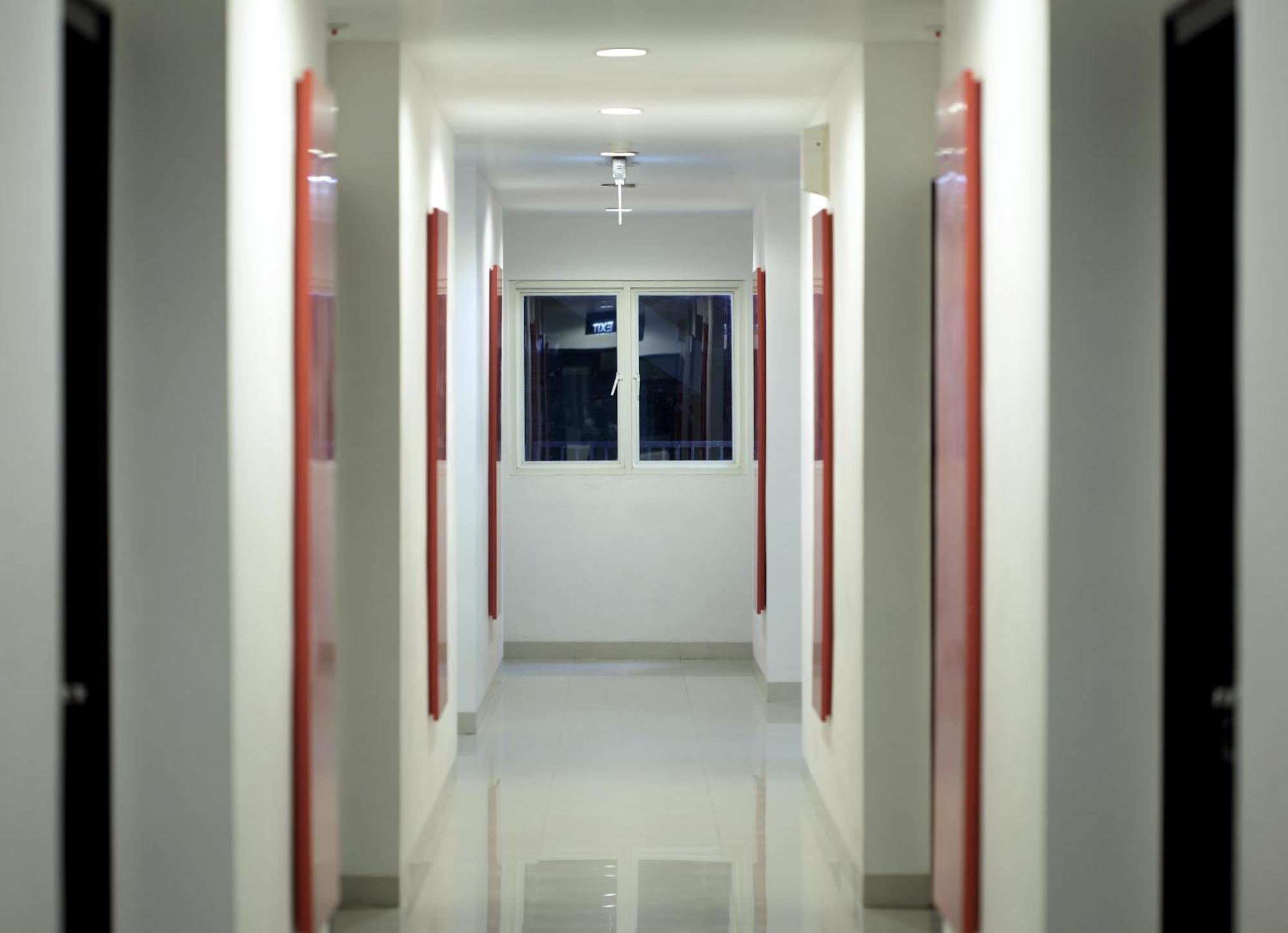 Amaris Hotel Samarinda Exteriör bild